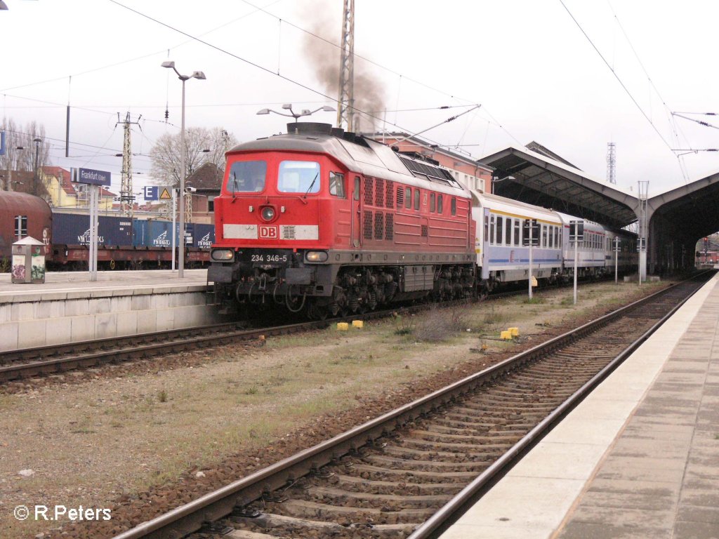 234 346-5 verl�sst Frankfurt/Oder mit den BWE EC 45 Warschau. 15.04.08