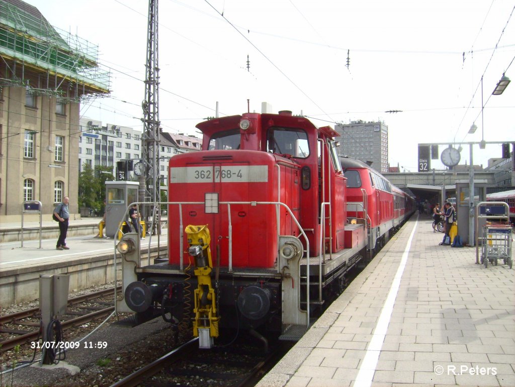 362 768-4 hat eine 218er und Ihre RB in M�nchen HBf bereit gestellt. 31.07.09
