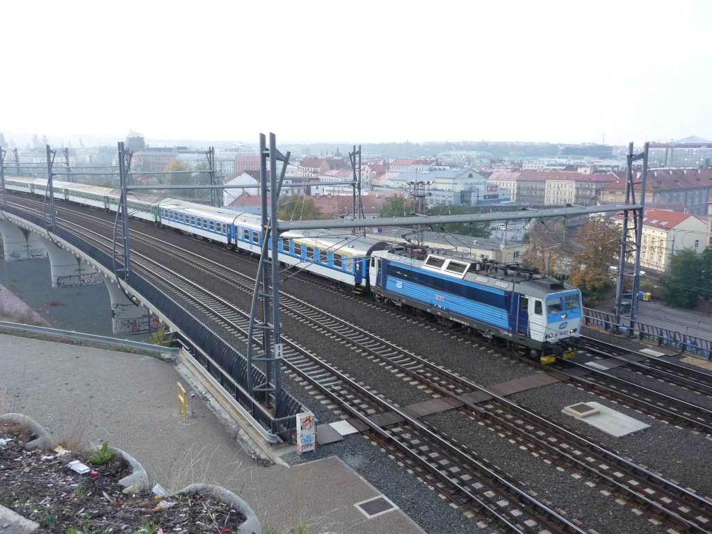 362 xxx verl�sst am 30.10.2011 Prag.