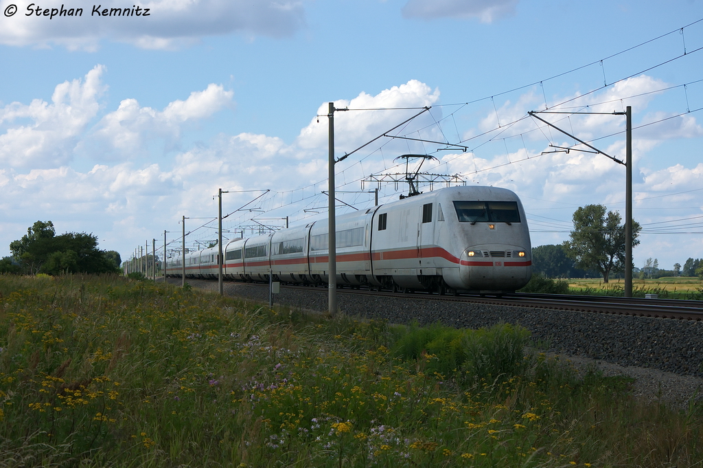 401 559-0  Bad Oldesloe  als ICE 692 von Mnchen Hbf nach Berlin Hbf (tief) in Vietznitz. 31.07.2013