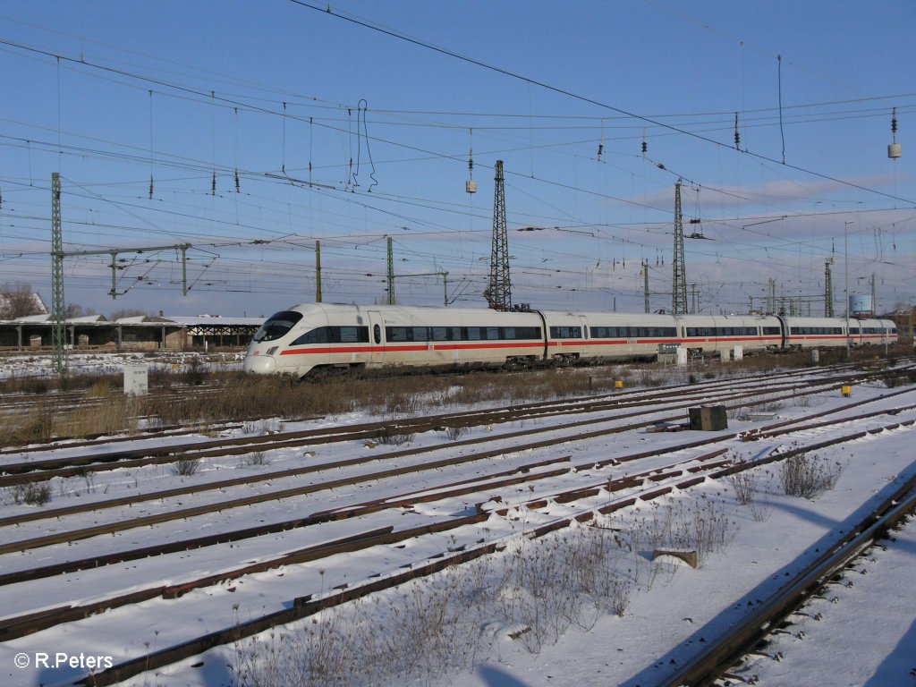 411 005-2 Tz1505 verl�sst Leipzig HBf ICE 1652 Wiesbaden HBF. 21.12.09


