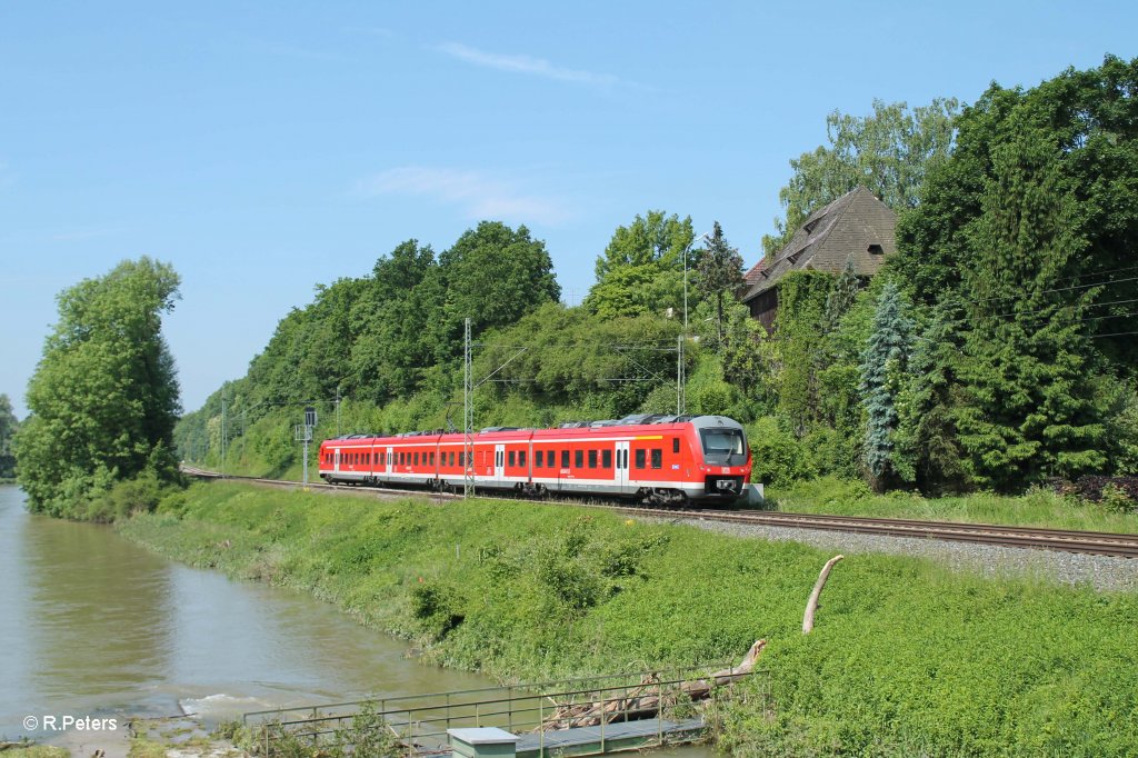 440 012-3 als RE 4065 Passau - Landshut - M�nchen bei Volkmannsdorf. 08.06.13