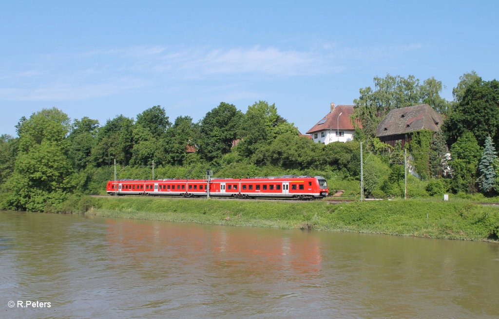 440 012-7 als RE 4062 M�nchen - Landshut-Passau bei Volkmannsdorf. 08.06.13