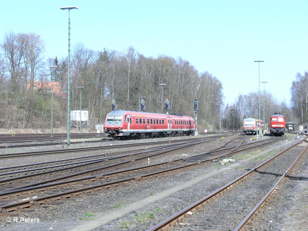 610 501 als RE 5292 Chep – N�rnberg in Marktredwitz. 10.04.11
