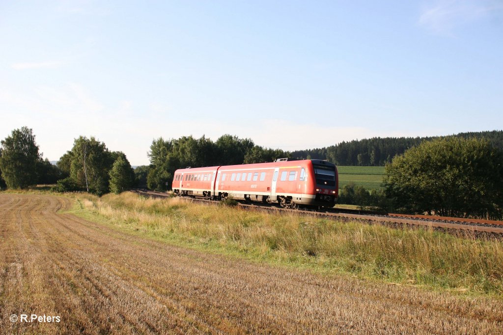612 129-7 mit einem RE nach Dresden bei Unterth�lau. 23.07.11