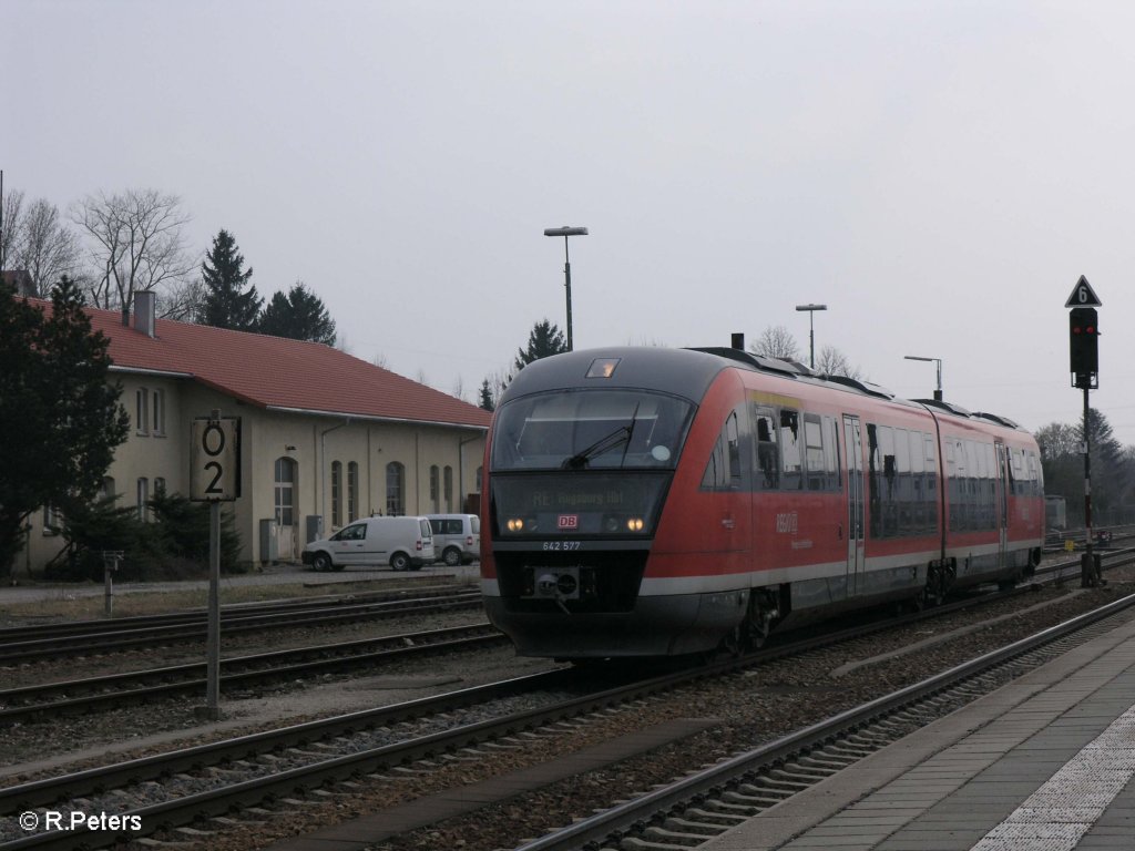 642 577-1 erreicht Buchloe mit den RE37561 Augsburg HBF. 04.04.09
