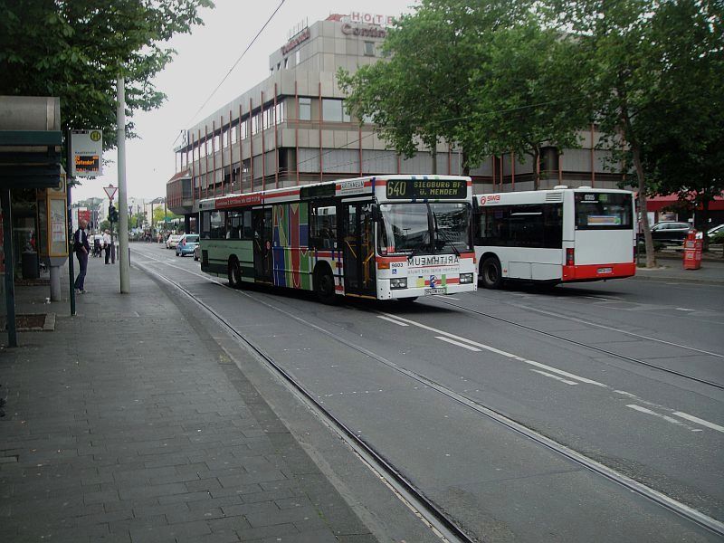 9803 als Linie 640 kommt von der Wesselstrae ber eine Umleitung zum ZOB