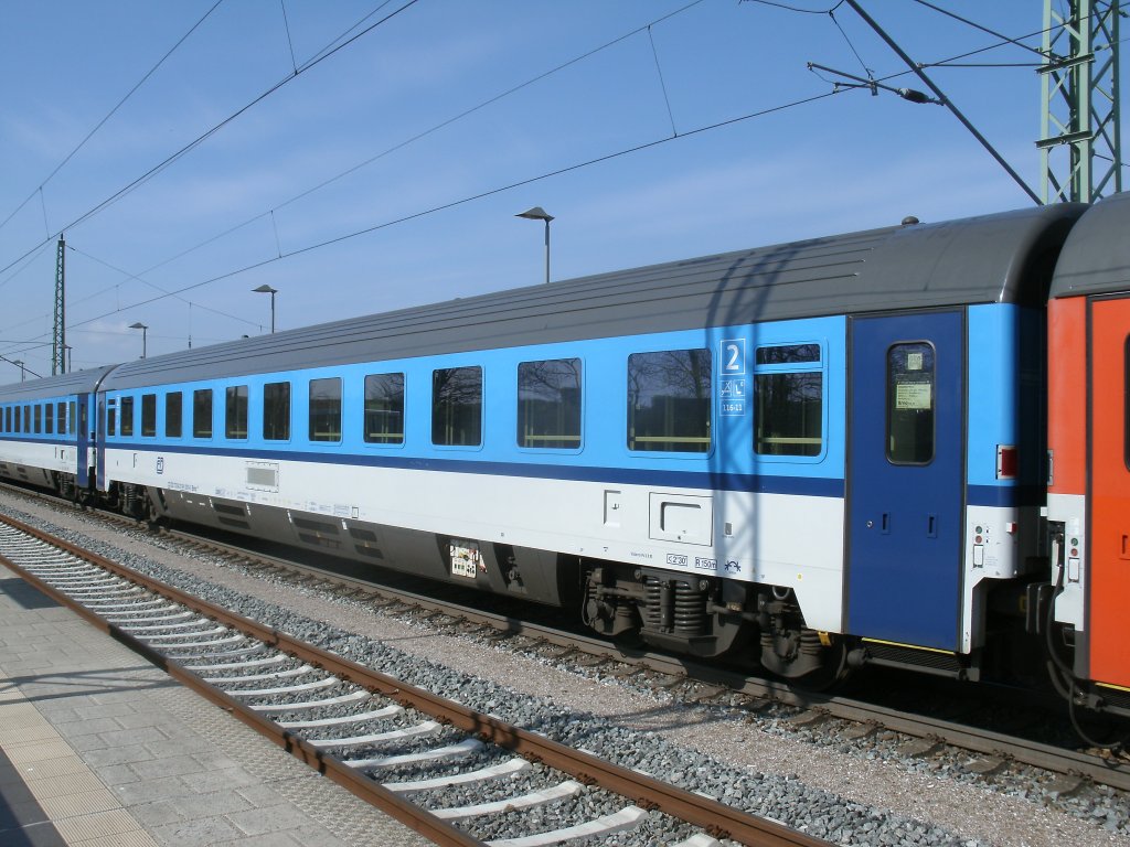 CD-Wagen Bmz 73 54 21-91 001-0 im EC 379 Binz-Brno,am 16.April 2012,in Bergen/R�gen.