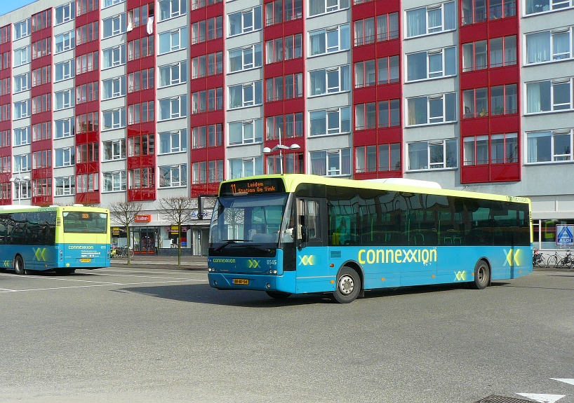 Connexxion Bus nummer 8545 Leiden Centraal Station 21-03-2010.