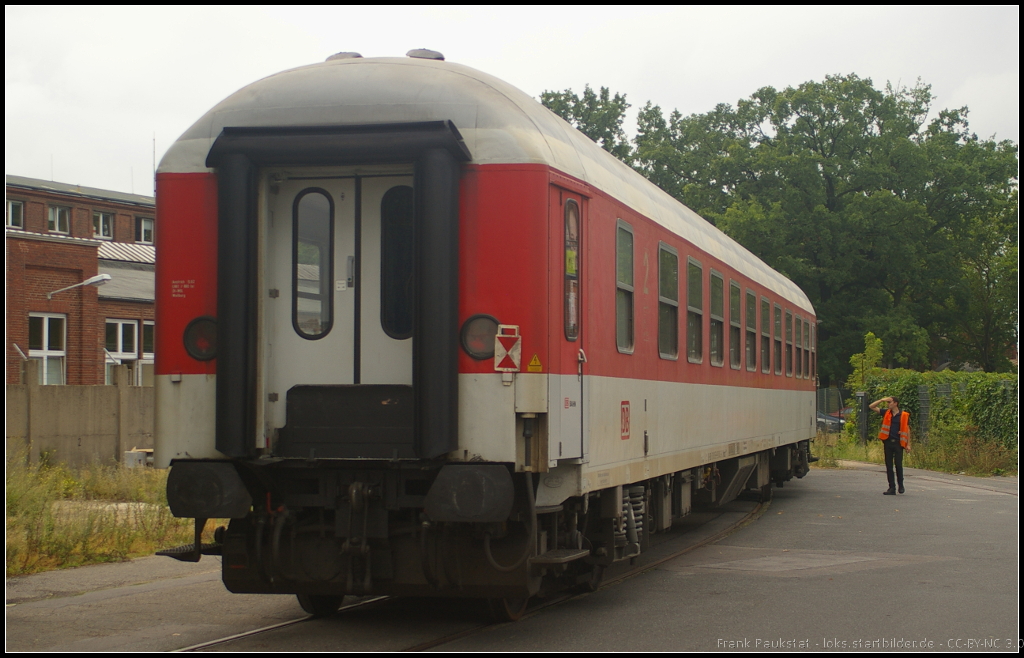 D-DB 61 80 59-90 043-0 Bvcmbz 249.1 wurde am 07.08.2013 von LOCON 101 zur Fa. Danglmeyer nach Berlin-Reinickendorf �berstellt
