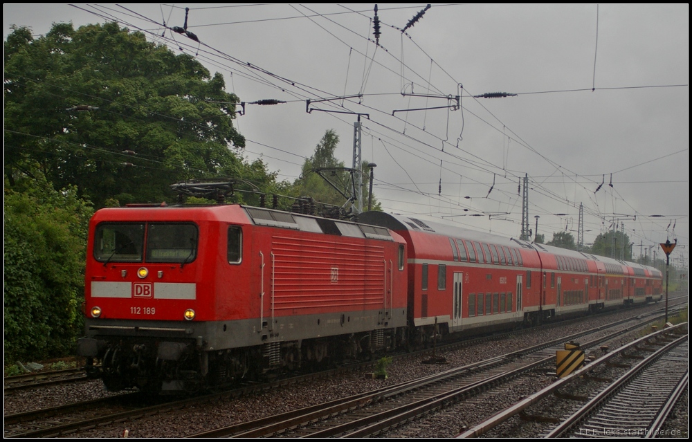 DB Regio 112 189 mit dem RE1 Frankfurt (Oder) fhrt am 14.06.2012 durch Bln.-Hirschgarten