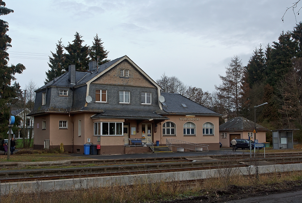 Der Bahnhof Wrgendorf an der Hellertalbahn (KBS 462), hier am 26.11.2011