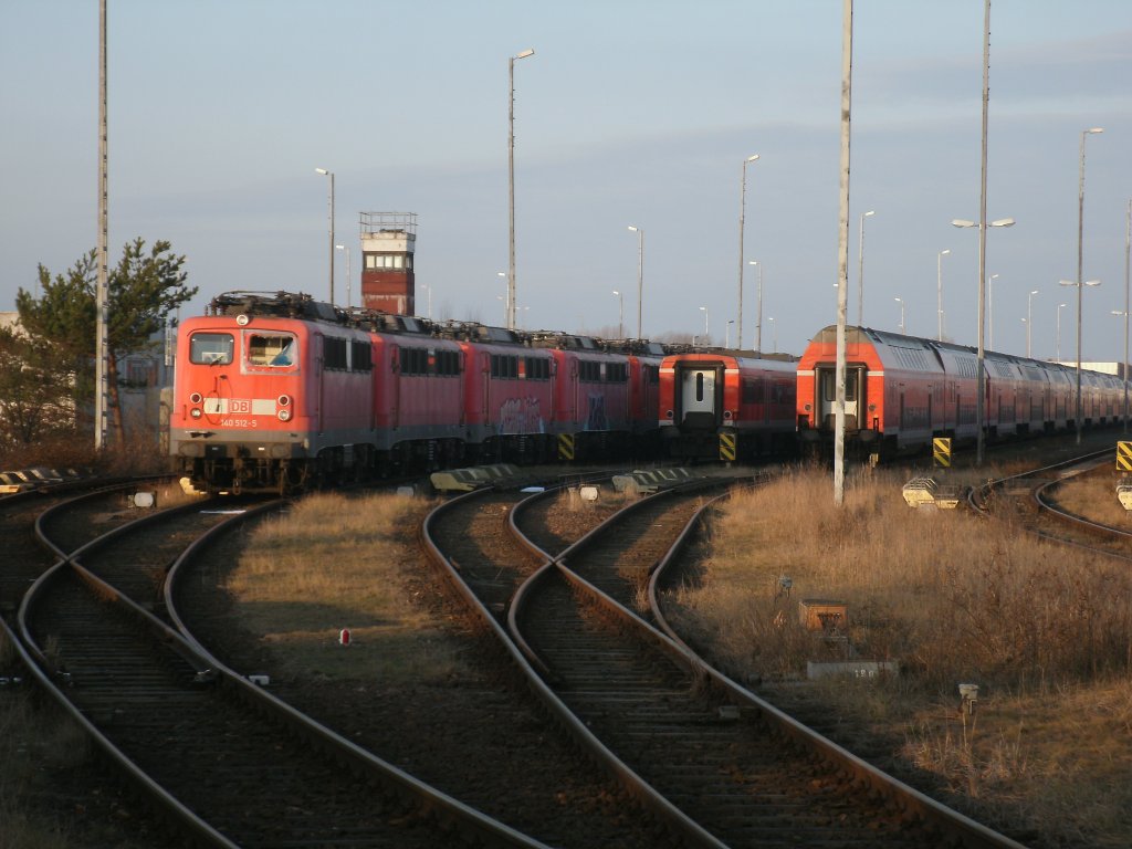 Die  Neuen  Schrottloks von Mukran diesmal von einer anderen Stelle.Aufgenommen am 21.Dezember 2012.Kleine Anmerkung diese Aufnahme l��t sich am Stellwerk ausfotografieren.Das Stellwerk brauch nicht betreten zuwerden !