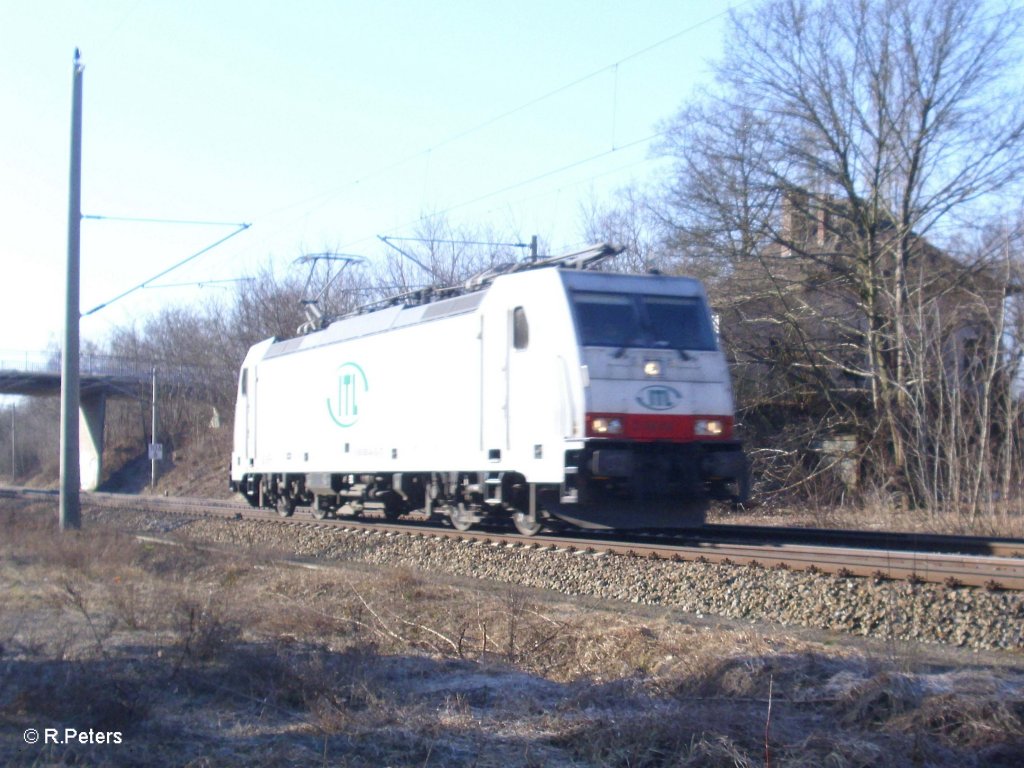 E186 140 solo bei Eisenh�ttenstadt. 07.03.11