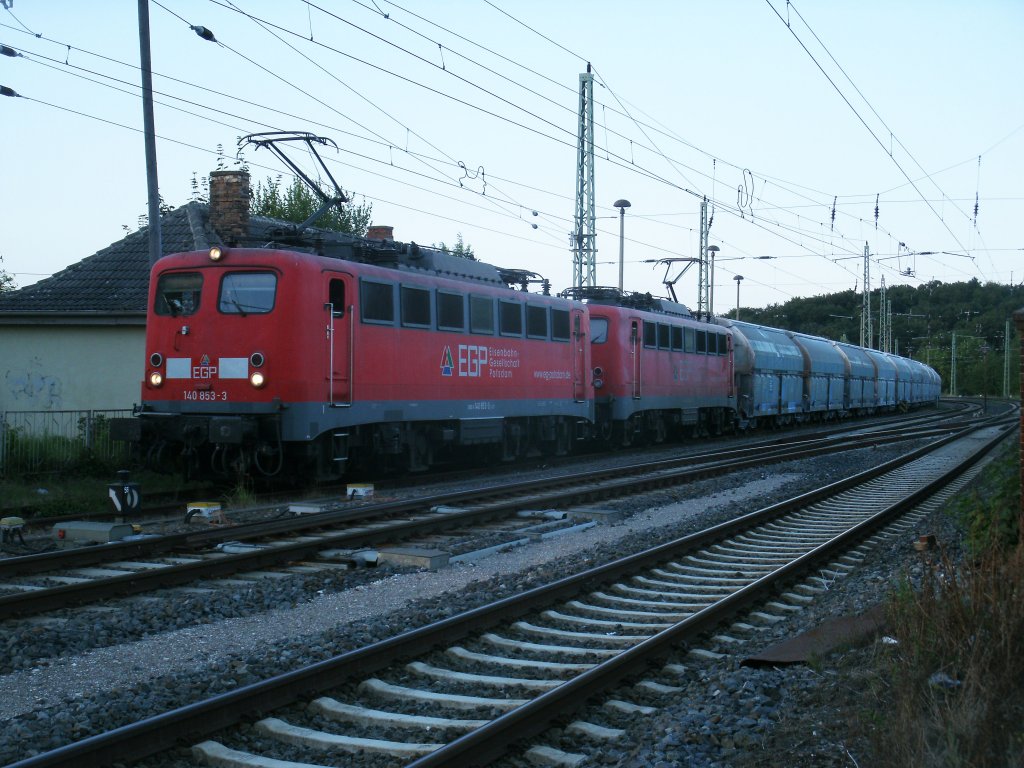 EGP 140 853-3 und 140 824-4,am 05.August 2013,in Bergen/R�gen.