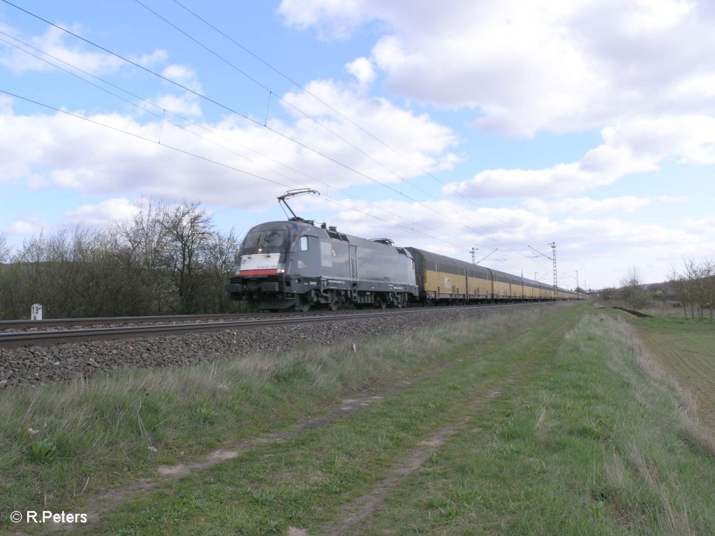 Ein MRCE taurus mit einem BMW Autozug bei Th�ngersheim. 10.04.10