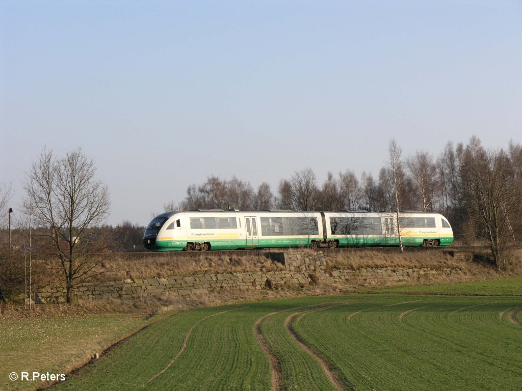 Ein VT der VBG zieht richtung Hof bei Sch�nfeld.03.04.09