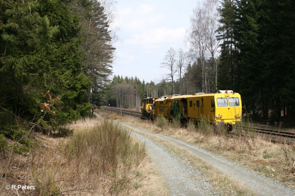 Gleisstopfmaschine bei Escheldorf. 04.04.12