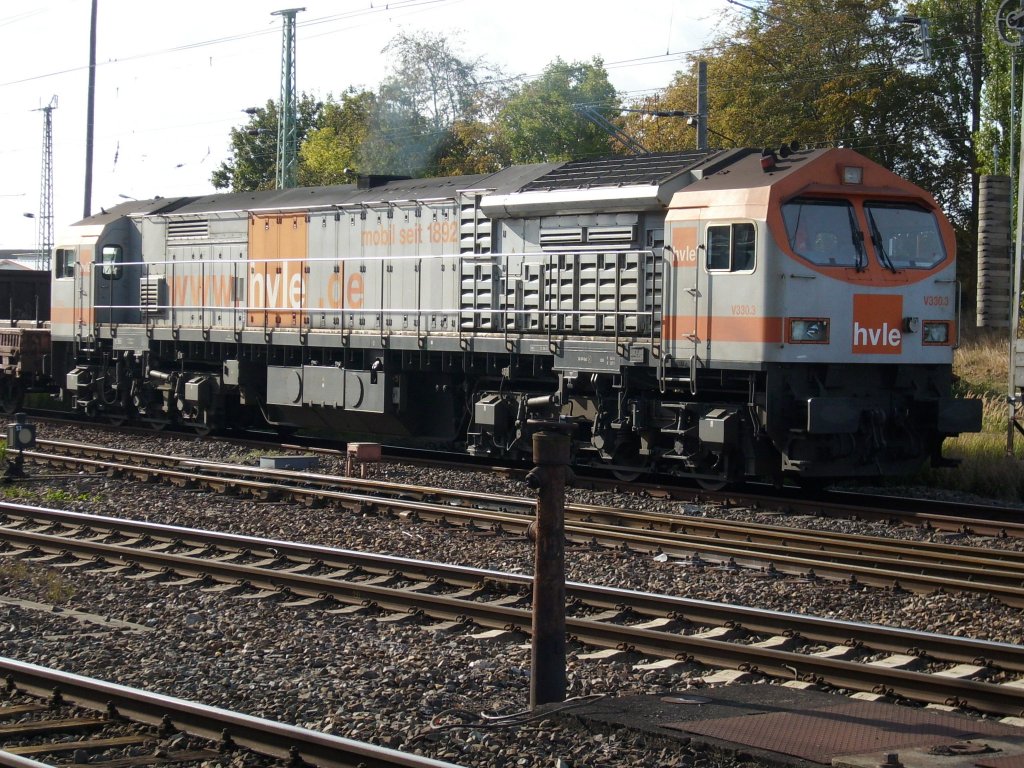hvle-Tiger V330.3 rangierte am 05.Oktober 2009 auf dem Bahnhof von Bergen/R�gen.