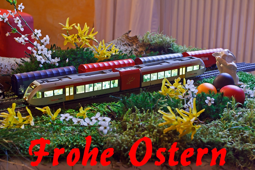 Ich wnsche Euch allen frohe Ostern 2012.

Zum Bild: Mein Signalmeister H0-Modell (AC) eines Stadler GTW 2/6 der Hellertalbahn, hier als sterliches Diorama aufgebaut.