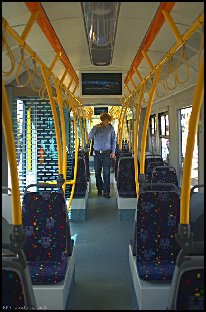 Inneneinrichtung der Pesa Twist f�r MPK Czestochowa auf der InnoTrans 2012 in Berlin