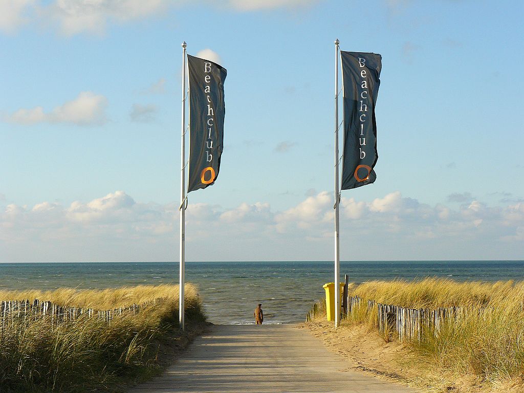 Koningin Wilhelmina Boulevard, Noordwijk 11-11-2012.