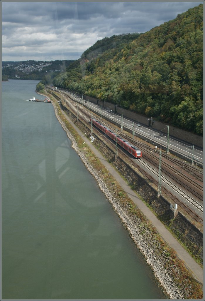 Leider kamen  nur  zwei Quitschies, als wir ber den Rhein gondelten.
Koblenz, den 24.09.2012