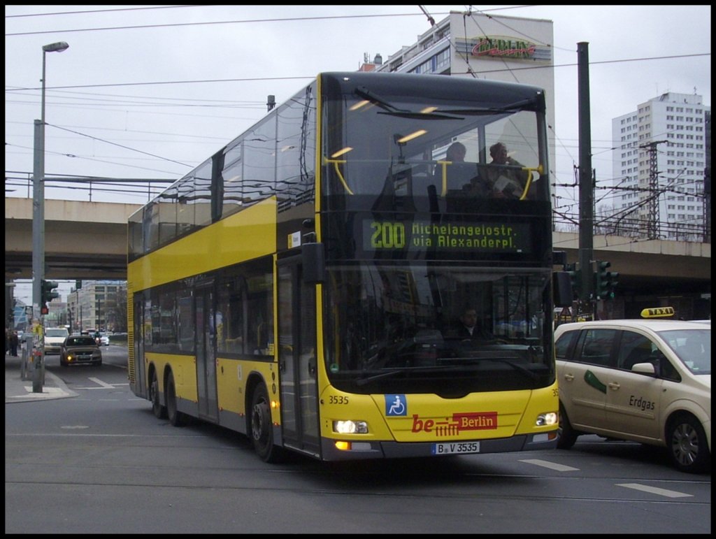 MAN Lion's City DD der BVG in Berlin.

