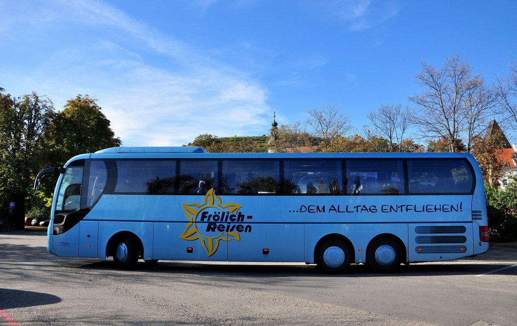 MAN LIONs COACH von FR�LICH Reisen aus Deutschland am 17.Oktober 2012 in Krems an der Donau gesehen.