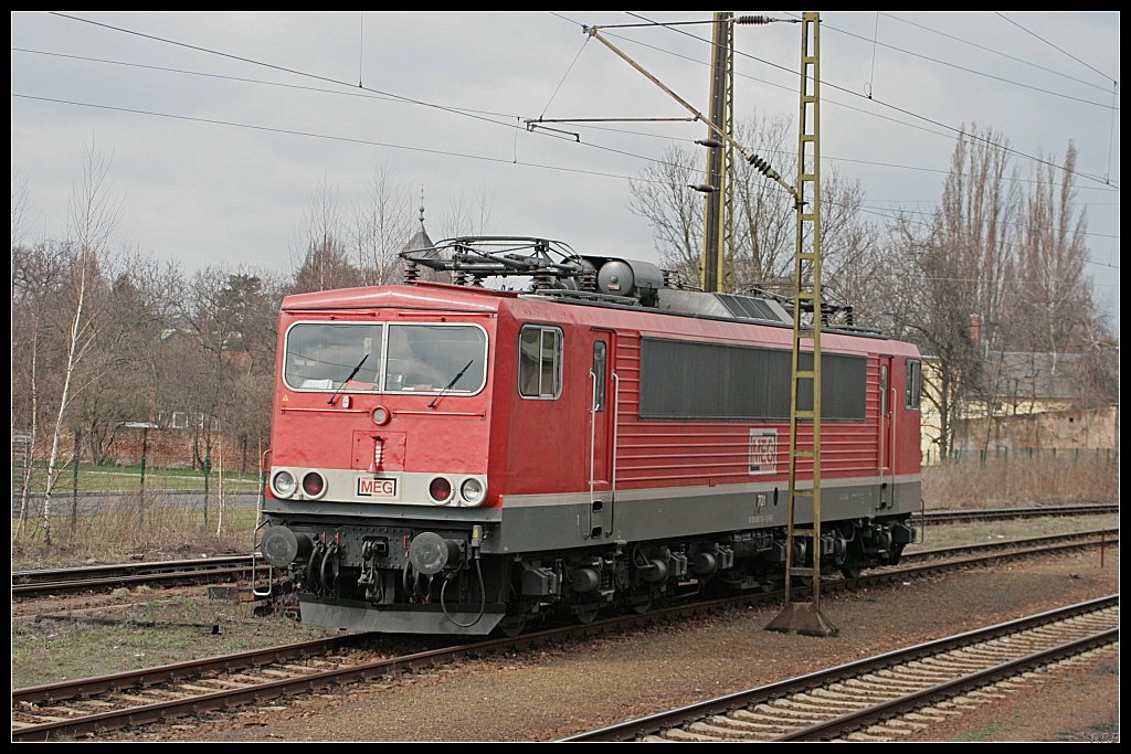 MEG 701 solo abgestellt (Gro�enhain Cottb Bf 27.03.2010)