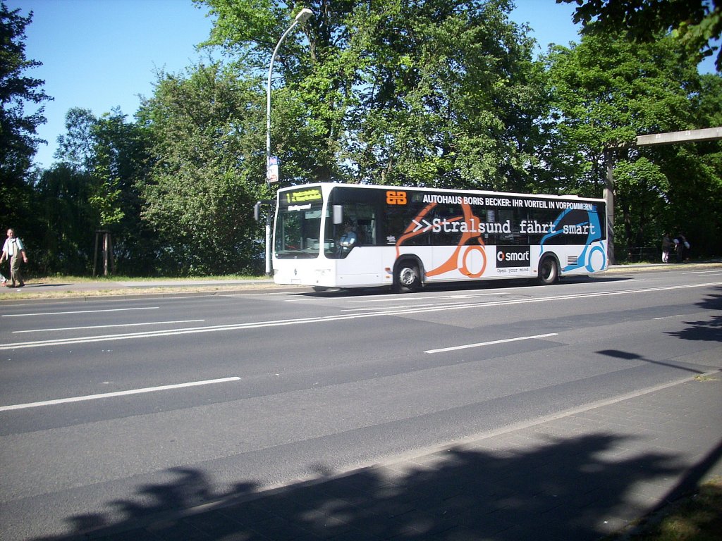 Mercedes Citaro II der Stadtwerke Stralsund (SWS) in Stralsund.

