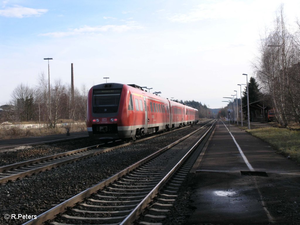 Nachschuss von 612 488-7 und 612 492-9 als RE 3784/3456 N�rnberg in Wunsiedel-Holenbrunn. 29.11.09
