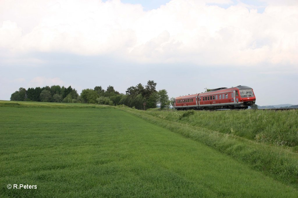 Nachschuss vom RE5261 N�rnberg - Cheb bei Waldershof. 30.05.12