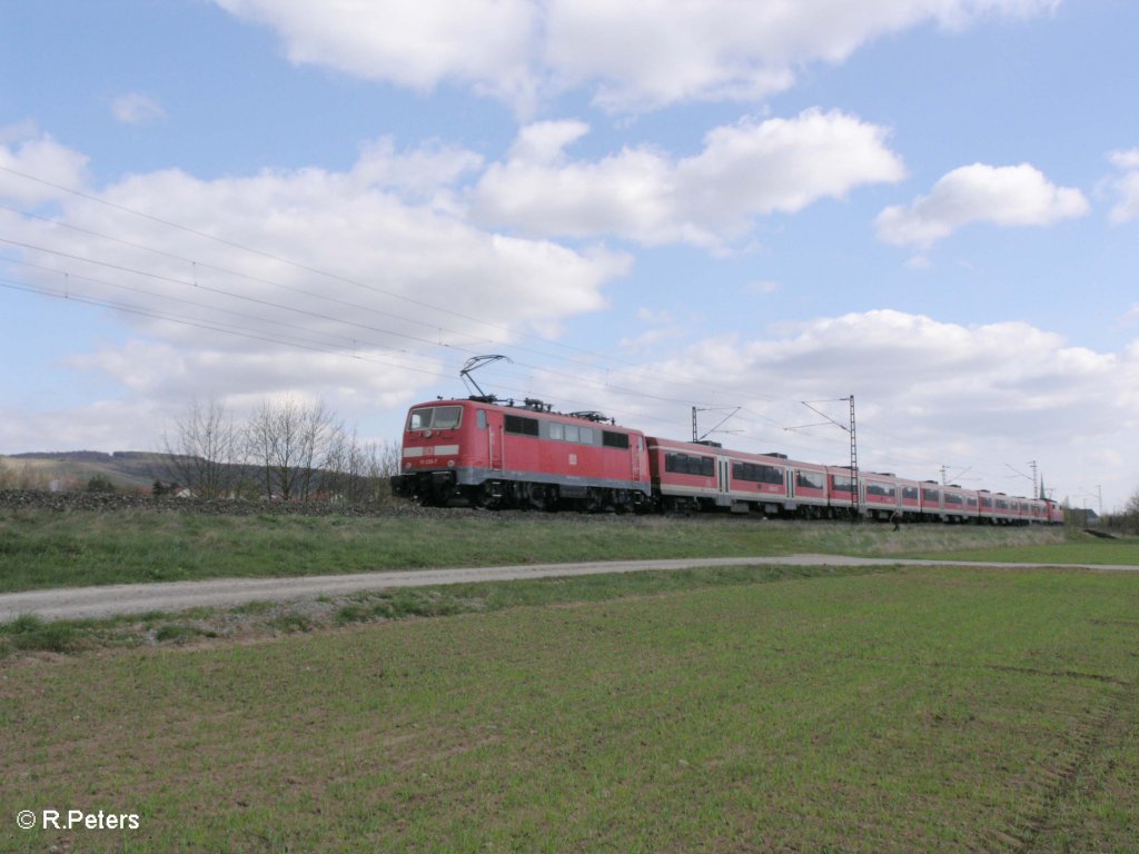 Nachschuss von der zweiten 111er am REbei Th�ngersheim. 10.04.10