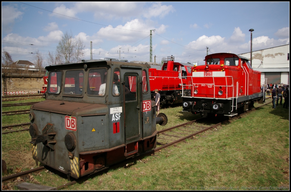 Ob der ASF 1 noch bei der DB ist, konnte nicht geklrt werden. 345 128 ist bei der Usedomer Eisenbahn noch im Einsatz (gesehen 3. Dresdner Dampfloktreffen Dresden-Altstadt 02.04.2011)