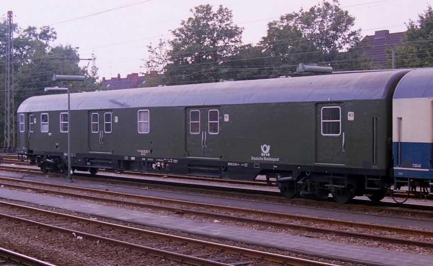 Postwagen der Deutsche Bundespost fotografiert in Mnster Hbf am 04-08-1992.