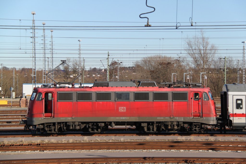 Seitenaufnahme von 113 268-7 im BW Rostock Hbf.26.02.2012