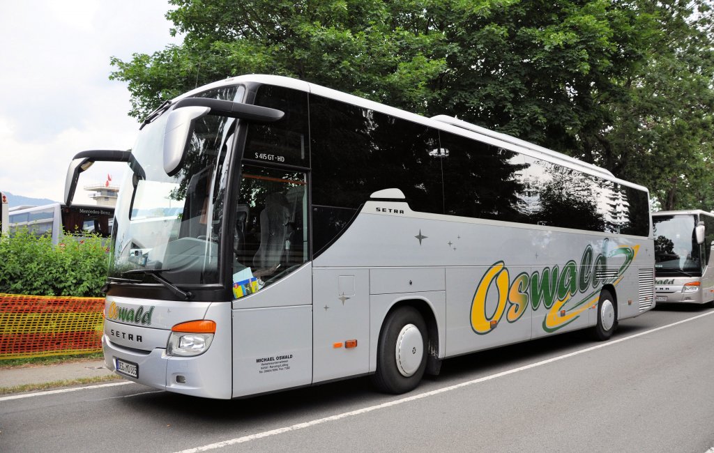 SETRA 415 GT-HD von OSWALD Reisen aus der BRD anl�sslich der AIRPOWER13 in Zeltweg,28.6.2013.