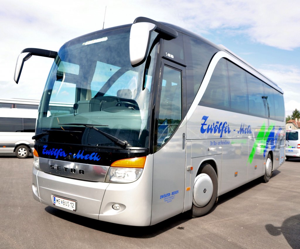 SETRA S411 HD von ZW�LFER Reisen aus Melk/Donau/Nieder�sterreich beim Firmenfest im September 2012.