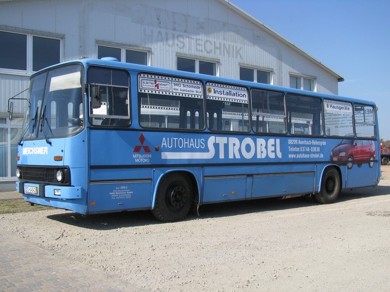 Stadtlinienomnibus Ikarus 260 beim 6. gro�e TATRA-Treffen Seehausen/Altmark [20.09.2009]