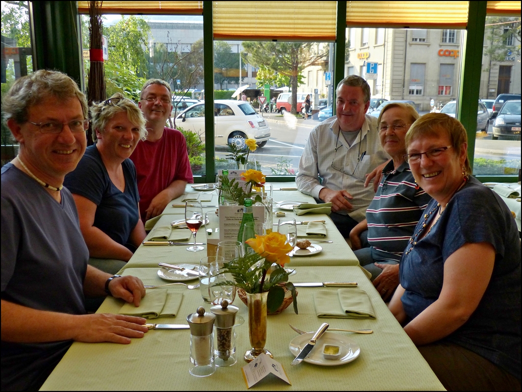 Vollz�hlig im Restaurant le Pavillon in Vevey. 26.05.2012 (Fotograf unbekannt)