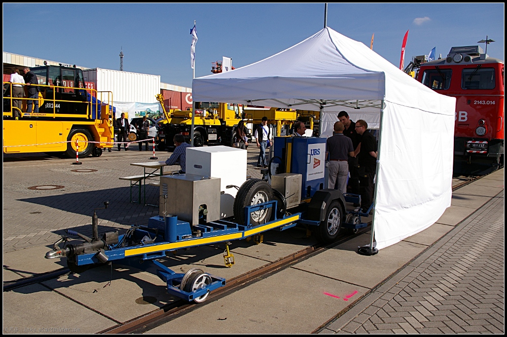 Von der Firma URS kommen universelle L�sungen f�r Kundenw�nsche (INNOTRANS 2010, gesehen Berlin 22.09.2010)