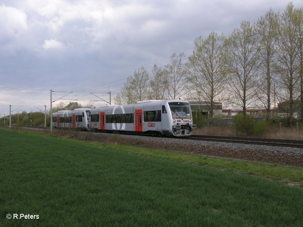 VT002 (650 534-0) + VT015 (650 547-2) als MRB80262 Delitzsch unt Bhf. - Leipzig HBF bei Podelwitz

