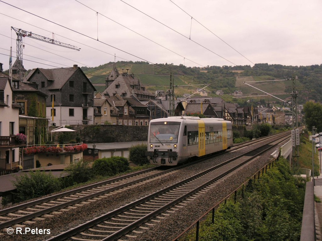 VT002 durchf�hrt Oberwesel mit einer RB nach Mainz. 25.07.08
