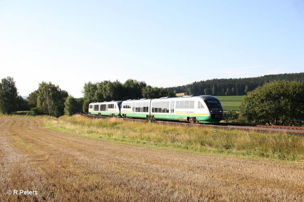 VT03 + VT12  Landkreis Tirschenreuth  als VBG81104 Schwandorf - Hof bei Unterth�lau. 23.07.11