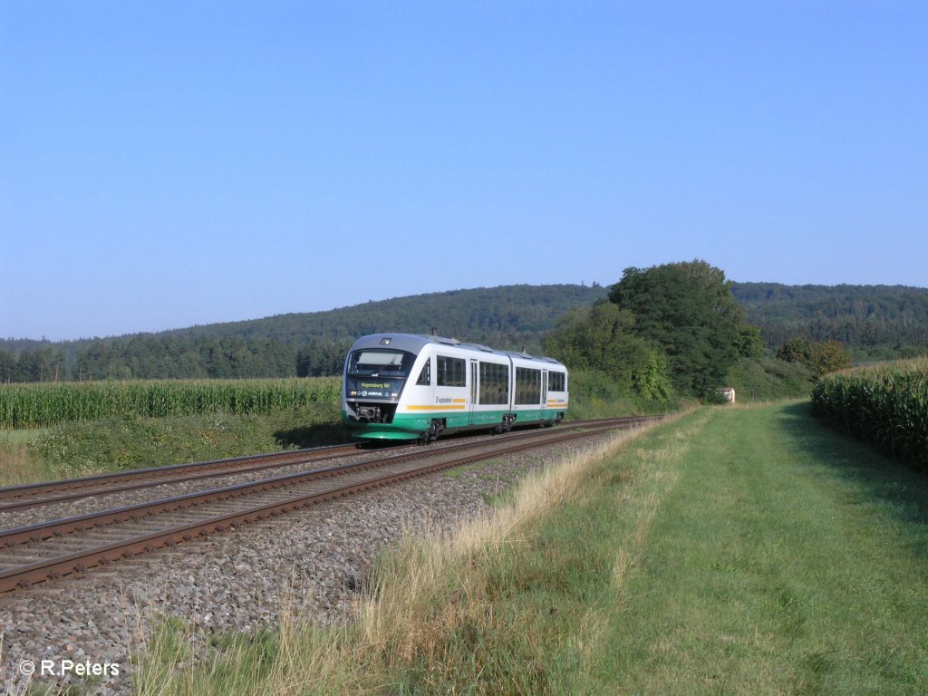 VT03 verl�sst die Kurve bei Oberteich als VBG86551 nach Regensburg.07.08.09
