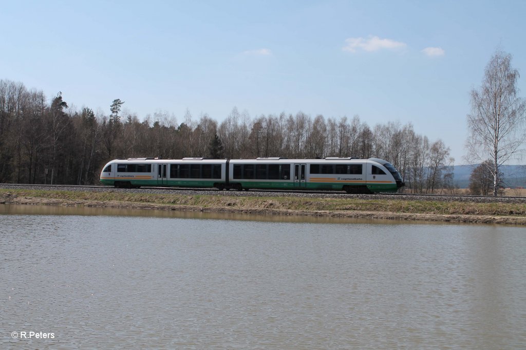 VT10  Stadt Hof  als VBG81118 Schwandorf - Marktredwitz s�dlich von Wiesau. 24.04.13