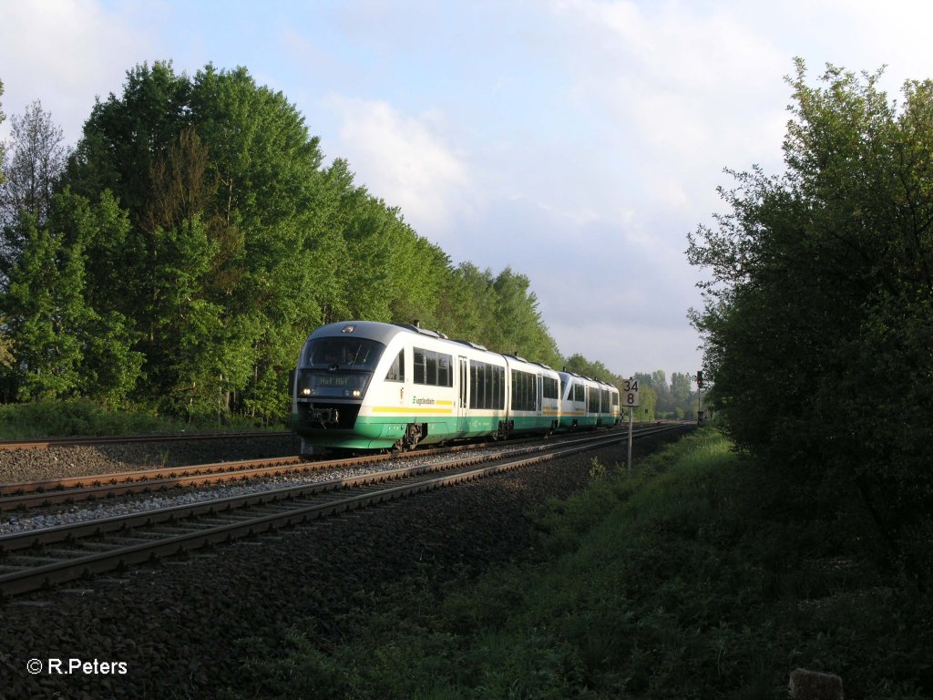 VT19 „Landkreis Wunsiedel im Fichtenh�lzer“ + VT03 als VBG81128 Schwandorf - Hof bei Sch�nfeld. 12.05.11