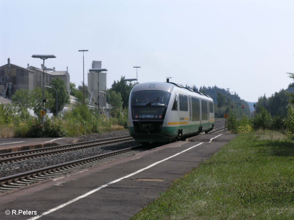 VT21 verl�sst Wunsiedel-Holenprunn als VBG86561 nach Schwandorf. 25.08.09

