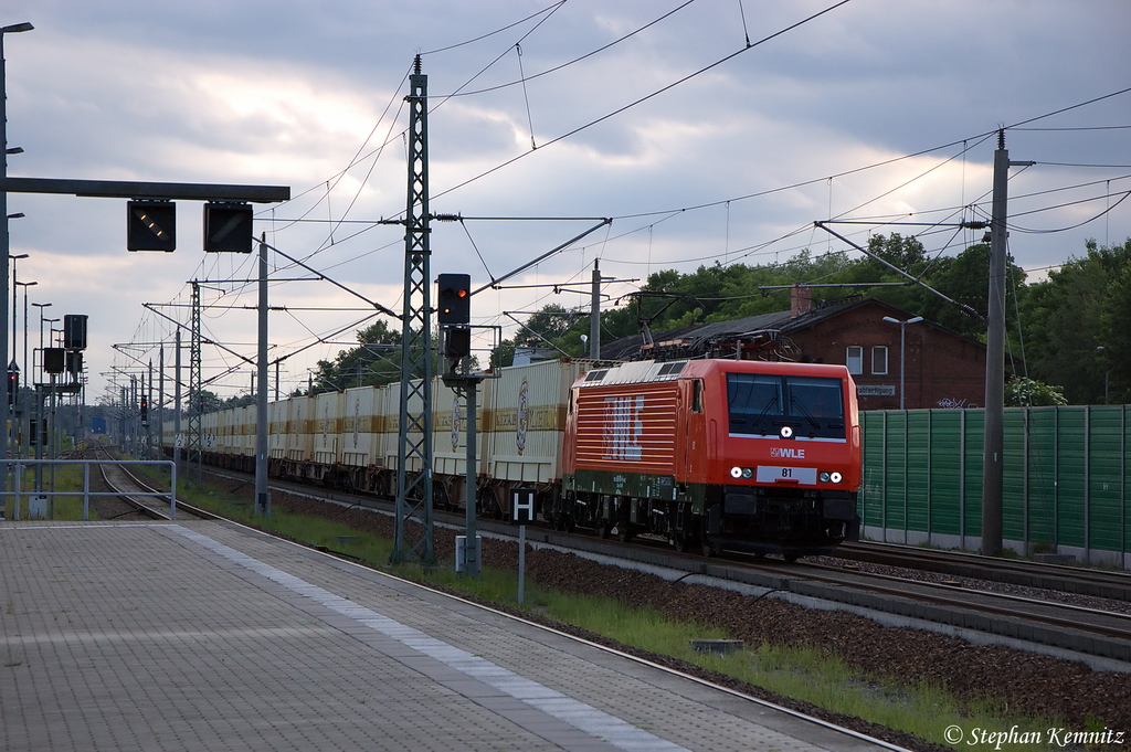 WLE 81 (189 801-4) WLE - Westflische Landes-Eisenbahn GmbH mit dem Warsteiner Bierzug nach Grobeeren, in Rathenow. 30.05.2012 